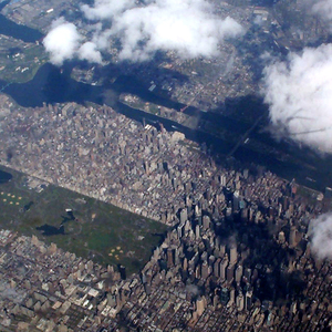 A Bird’s-Eye View of Central Park. <a href="https://www.flickr.com/photos/stewdean/2136627" target=_blank">Photo</a>: Stew Dean/<a href="https://creativecommons.org/licenses/by-nc/2.0/" target=_blank">CC BY-NC 2.0</a>